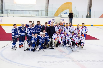 Товарищеский хоккейный матч между сотрудниками компаний Россети и Олимстрой